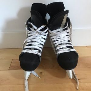 Bauer Ice Skates